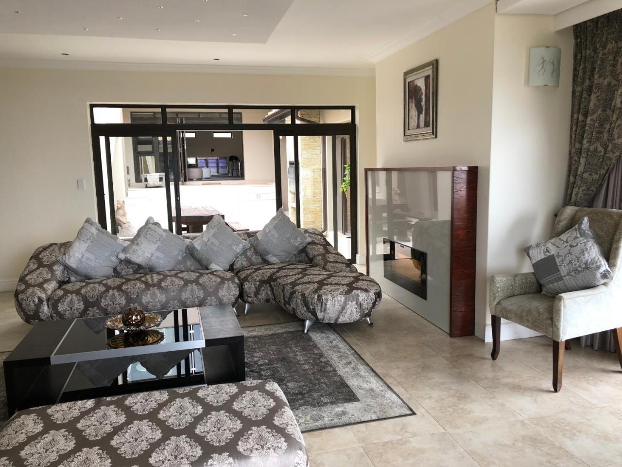 Coral Beach Bed & Breakfast East London Extérieur photo