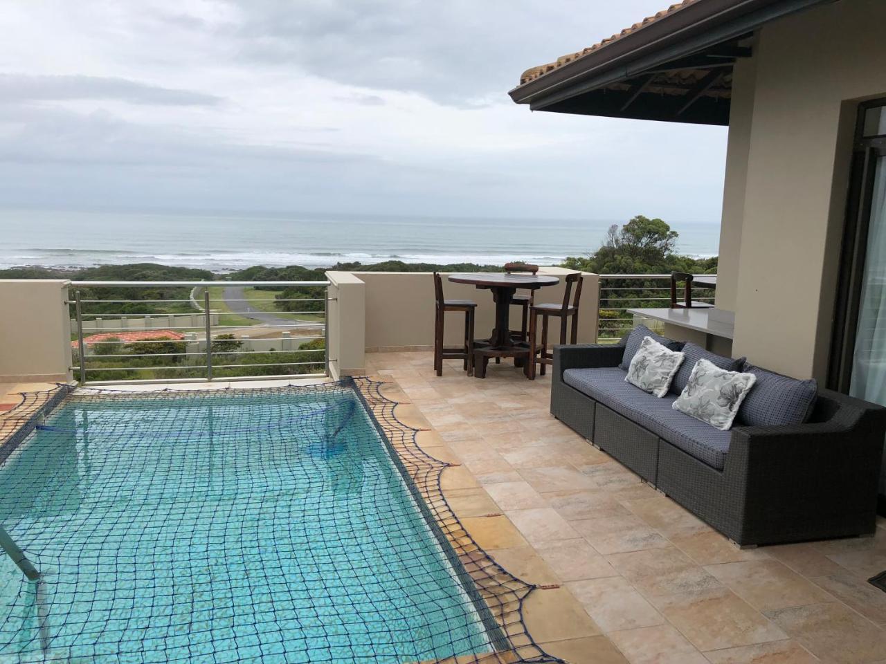 Coral Beach Bed & Breakfast East London Extérieur photo
