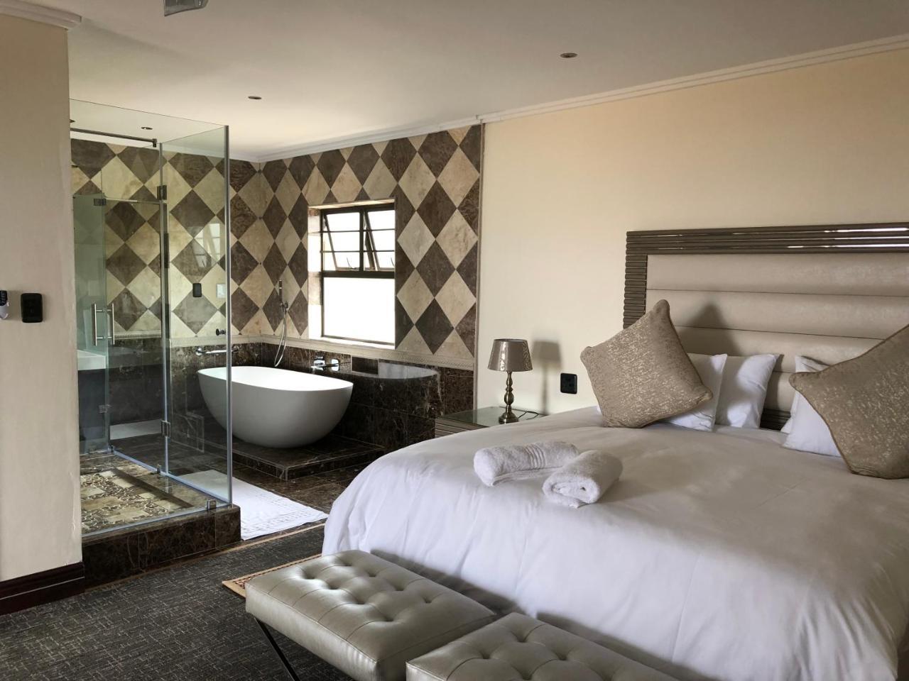 Coral Beach Bed & Breakfast East London Extérieur photo
